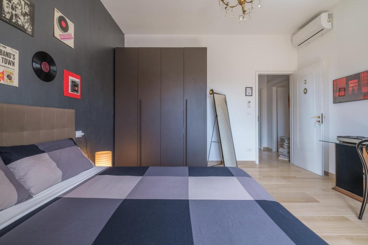Fabula Rooms 3 Suites With Private Bathroom Bologna Kültér fotó