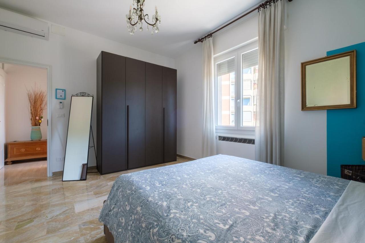 Fabula Rooms 3 Suites With Private Bathroom Bologna Kültér fotó